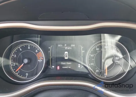 2017 Jeep Cherokee Sport 4X4 from USA, damaged, VIN 1C4PJMAB8HW545780